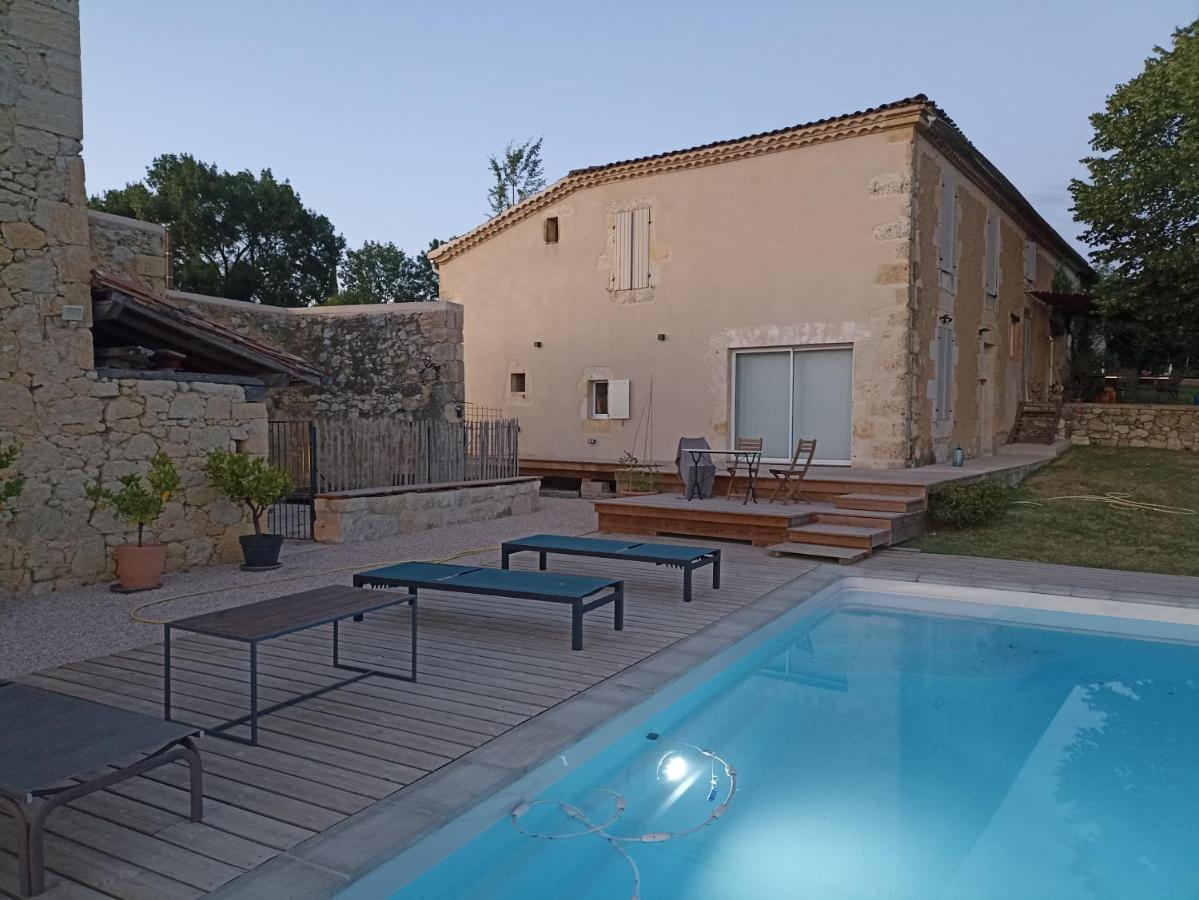 Pigeonnier De Sabaillan Bed & Breakfast Castelnau-dʼArbieu Екстериор снимка