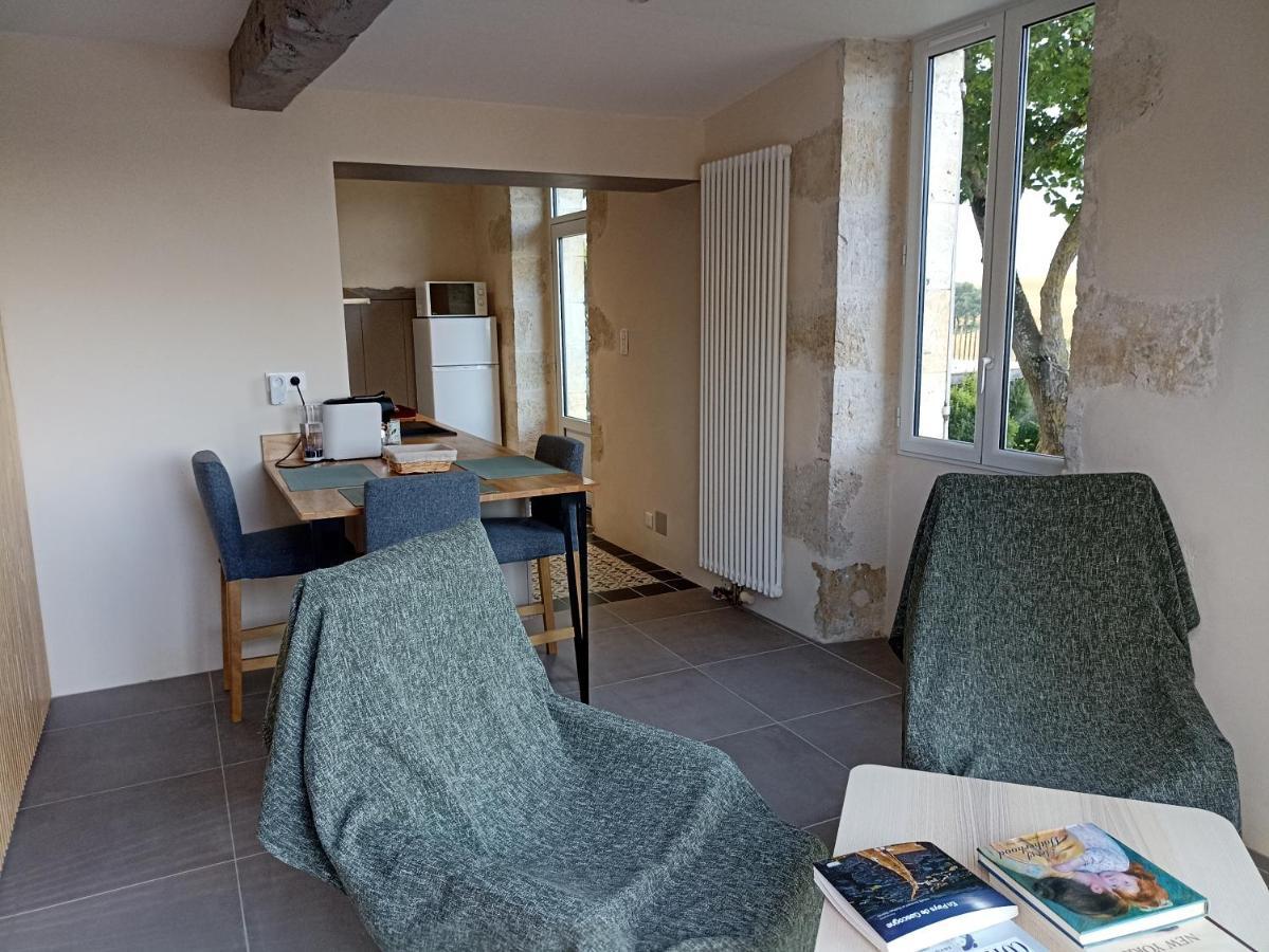 Pigeonnier De Sabaillan Bed & Breakfast Castelnau-dʼArbieu Екстериор снимка